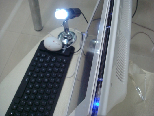 Computer Style Touch Screen Skin Analysis Machine For Skin Care